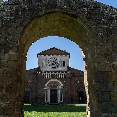 La Finestra Sul Monastero Apartament Tuscania
